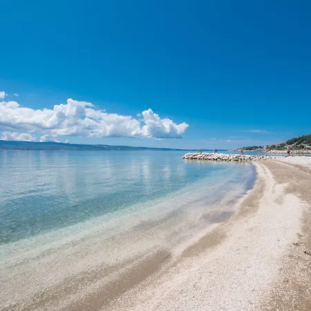 Nestos Omiš