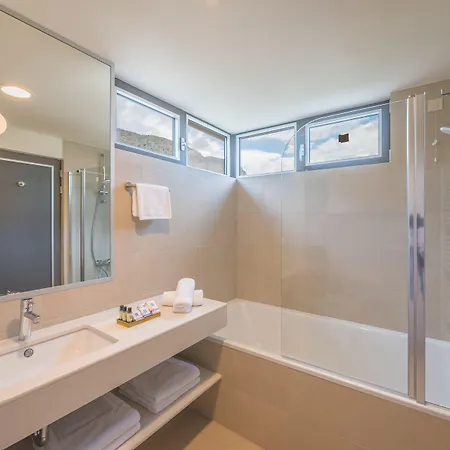 فندق Nestos دوغي رات