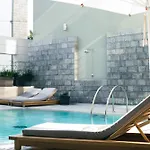 Ξενοδοχείο Nestos 4*
