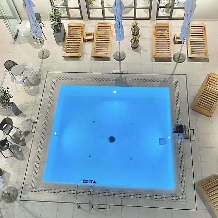 Nestos Hotel Omiš