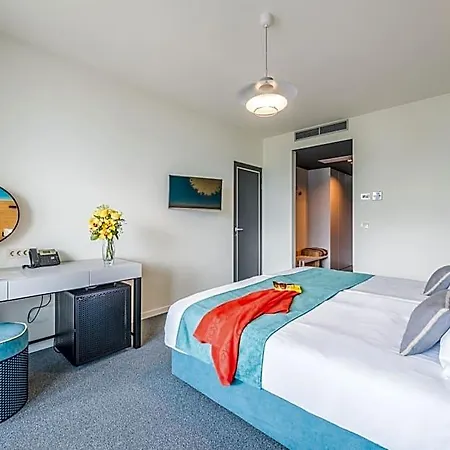 Nestos Hotel 4*