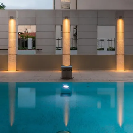 Nestos 4*
